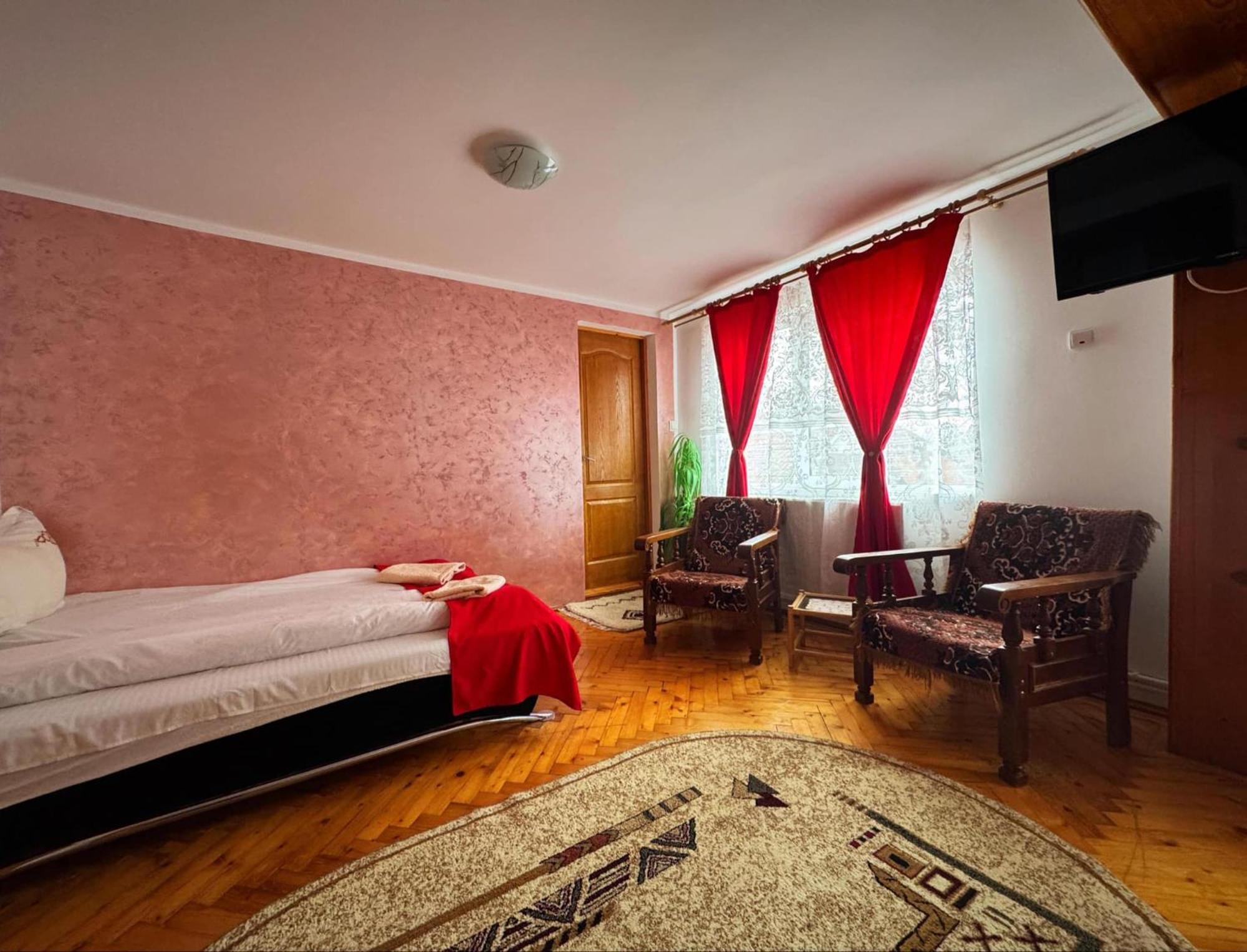 Casa Mary Hotel Hateg Exterior photo